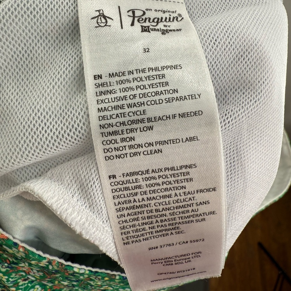 EUC Original Penguin Bosporus Floral Swim Shorts - Picture 10 of 11
